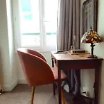 Saint Charles & Coliving