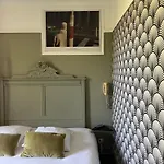 Saint Charles & Coliving