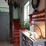 Saint Charles & Coliving מלון ביאריץ