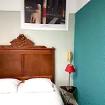 מלון Saint Charles & Coliving