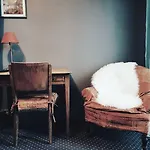 Saint Charles & Coliving 3*