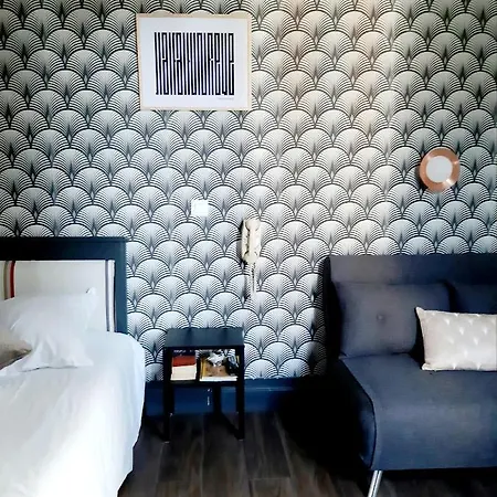 Saint Charles Hotel & Coliving Biarritz 3*
