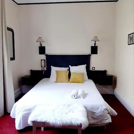 Saint Charles Hotel & Coliving Biarritz 3* Μπιαρίτζ