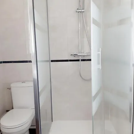 Saint Charles Hotel & Coliving Biarritz 3*