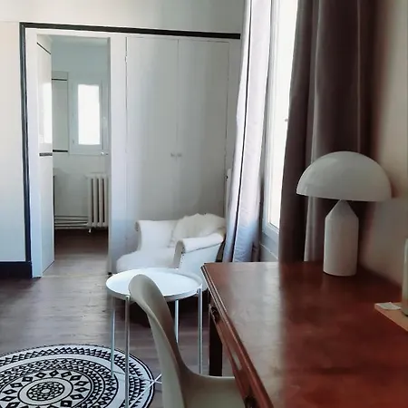 Saint Charles Hotel & Coliving Biarritz Μπιαρίτζ