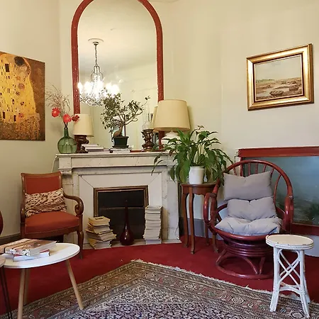 Saint Charles & Coliving Отель 3*