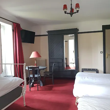 Saint Charles & Coliving Биарриц