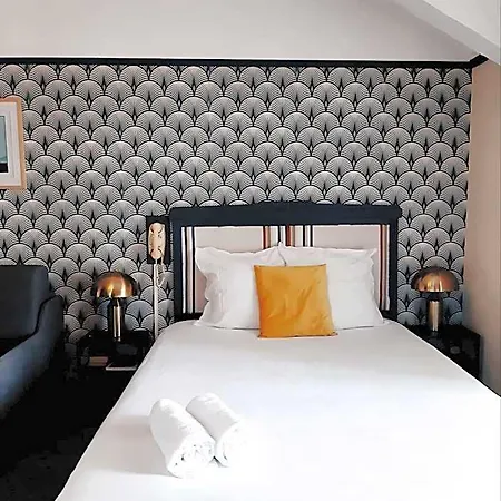 Saint Charles Hotel & Coliving Biarritz Ξενοδοχείο 3*