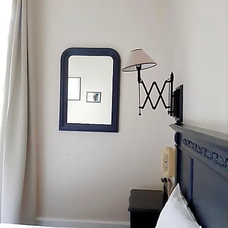 Saint Charles Hotel & Coliving Biarritz Ξενοδοχείο 3*