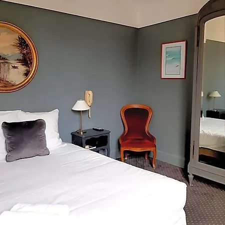 Saint Charles Hotel & Coliving Biarritz Ξενοδοχείο 3*