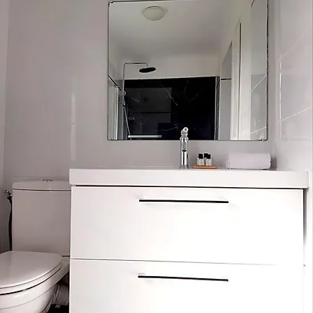 Saint Charles Hotel & Coliving Biarritz Ξενοδοχείο Μπιαρίτζ