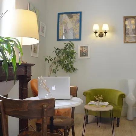 Saint Charles Hotel & Coliving Biarritz Ξενοδοχείο 3*