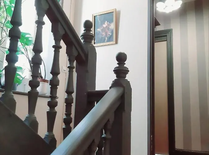 Saint Charles & Coliving 3*