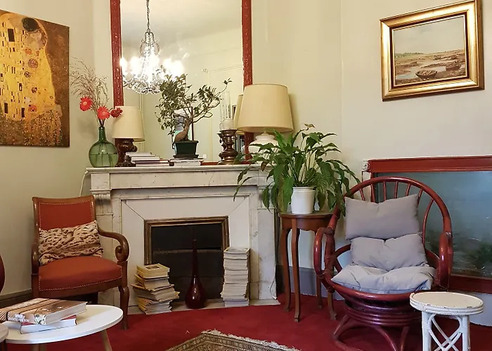 Saint Charles Hotel & Coliving Biarritz Ξενοδοχείο 3*