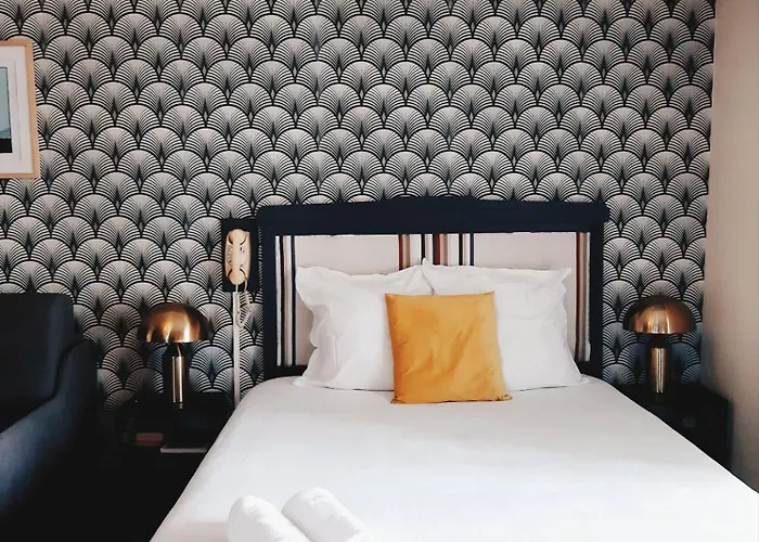 Saint Charles & Coliving